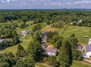16970 Auburn Rd, Chagrin Falls, OH 44023