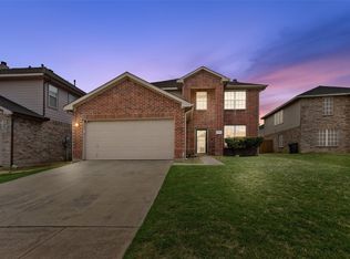 7334 Tree Ridge Ct, Fort Worth, TX 76133