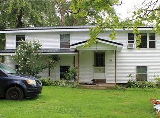 2744 E Water St, Rock Creek, OH 44084