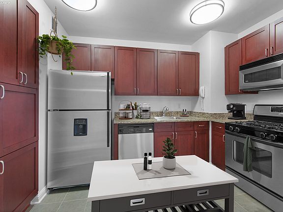 4th image of 211 N End Ave APT 6A