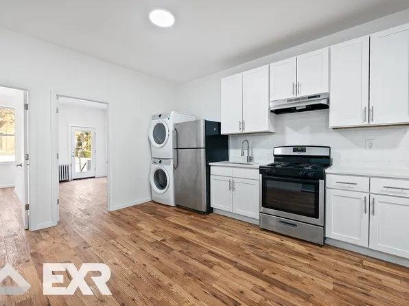 987 Lafayette Avenue image 1 of 20