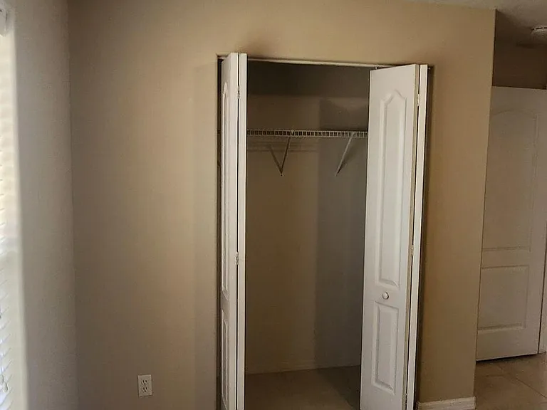 3800 Sunbeam Ct — Photo 8