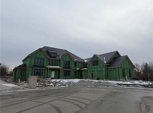 10115 N Kansas Ct, Kansas City, MO 64155