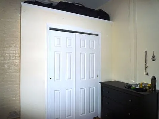 Rented by Friedman Roth Realty | media 4