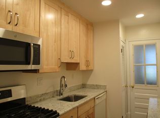2229 40th Place NW, Washington, DC 20007