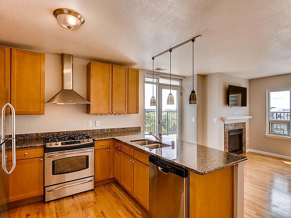 4th image of 1150 N Vine St #1101