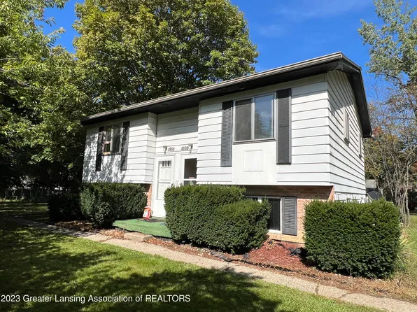 4660 Ammon Dr, Holt, MI 48842