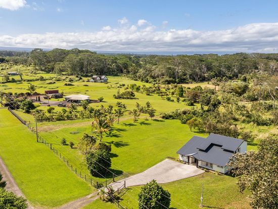 174060 South Rd, Kurtistown, HI 96760