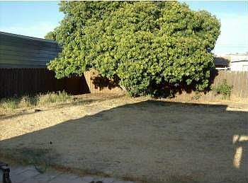 4th image of 647 Prescott Ave