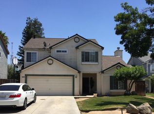 3232 N Dewey Ave, Fresno, CA 93722