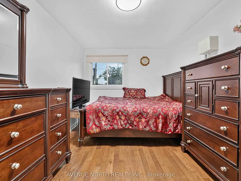 678 Thicket Way — Photo 18
