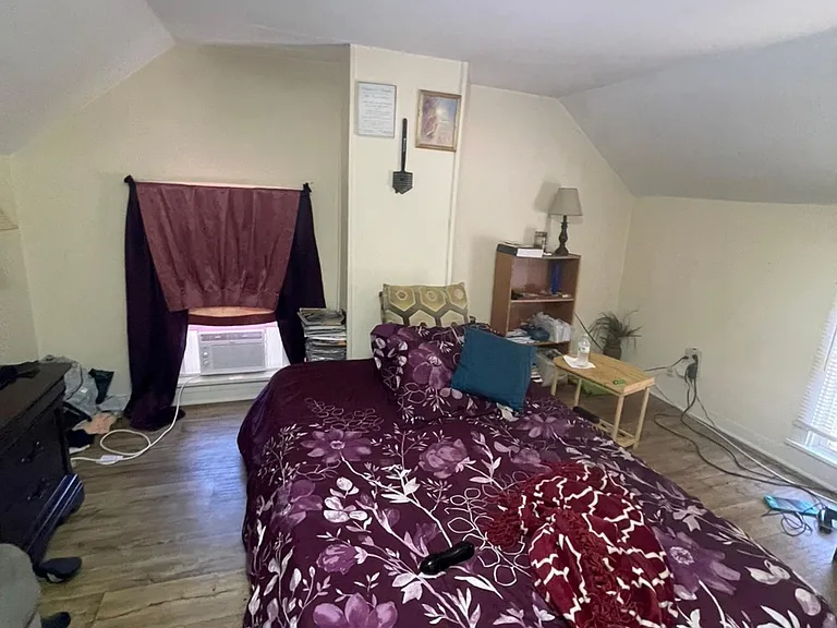 108 Little Kidwell Ave #B — Photo 5