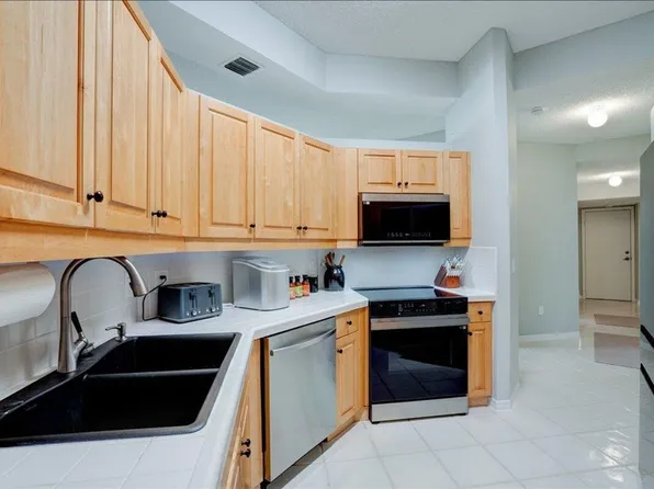 10173 Andover Coach Cir G2, Lake Worth, FL 33449