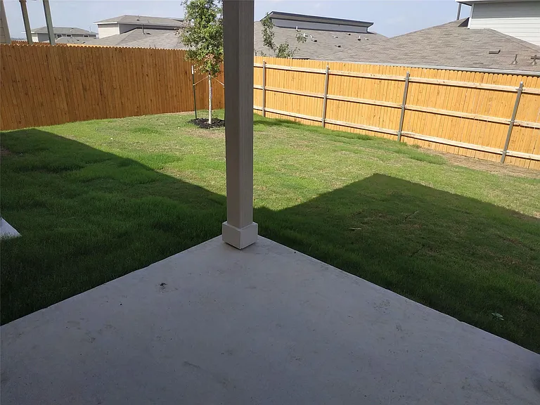10705 Meris Ln — Photo 18