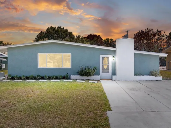 1013 Hispana Avenue, Fort Pierce, FL 34982