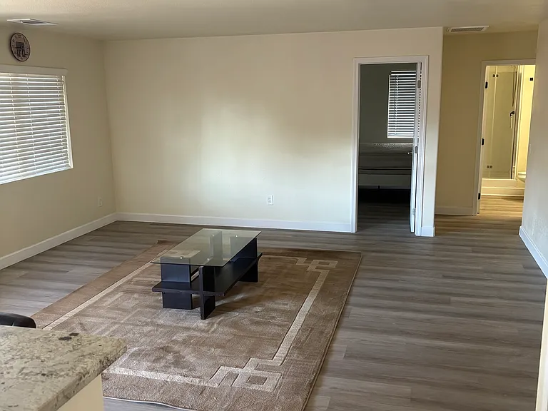 53239 Champlain St — Photo 8