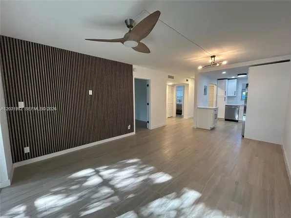 609 S State Road 7 APT 1E, Margate, FL 33068