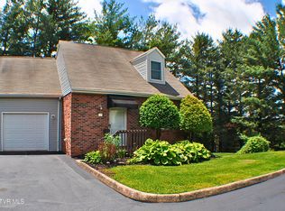 2700 Indian Ridge Rd APT 23, Johnson City, TN 37601