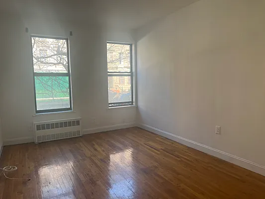 Rented by Compass | media 2