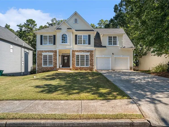 7228 Lake Xing, Stone Mountain, GA 30087