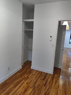 Rented by BELLMARC | media 33