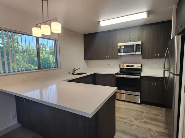 5994 Lake Crest Way, Sacramento, CA