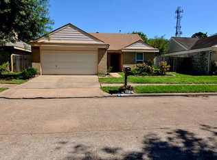 11842 S Fairhollow Ln, Houston, TX 77043