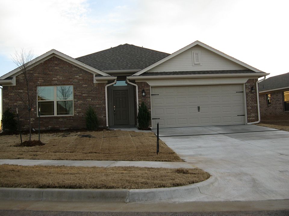 1st image of 1212 SW 159th Ter