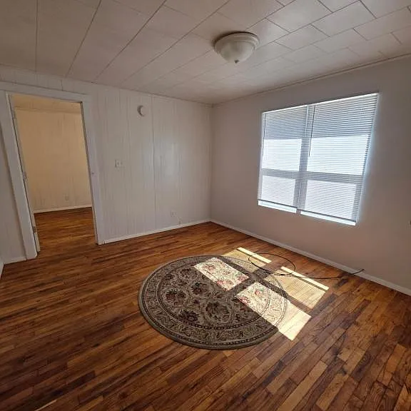 734 S Bell St #4 — Photo 6