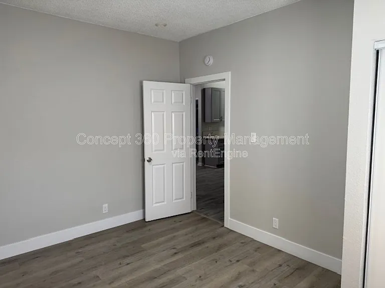 2028 Chestnut Ave #A — Photo 15