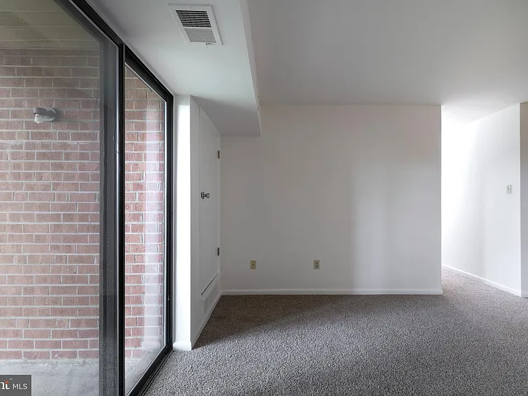 3324 Valley Dr #3324 — Photo 8