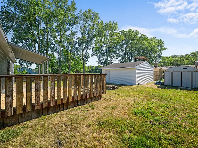 8560 Secor Rd — Photo 14