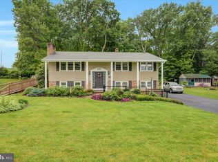 1504 Linden Rd N, Chambersburg, PA 17202