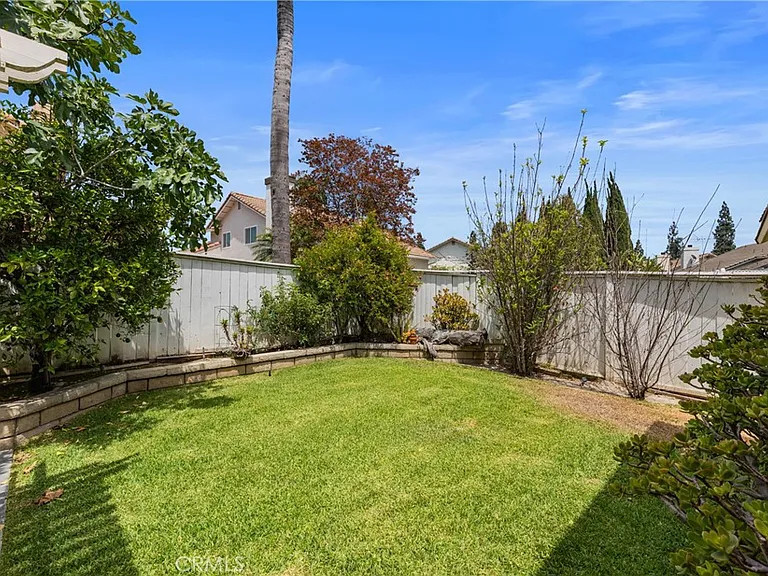 17255 Orangewood Ln — Photo 32