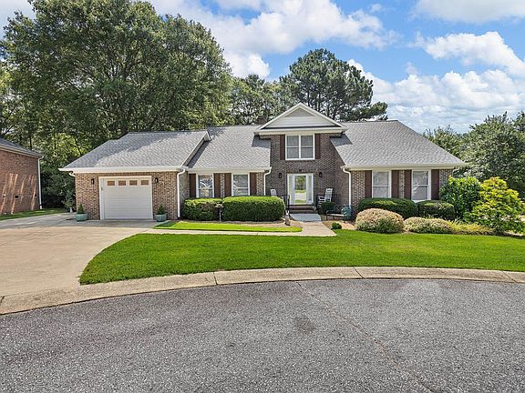 2nd image of 128 Country Club Ct