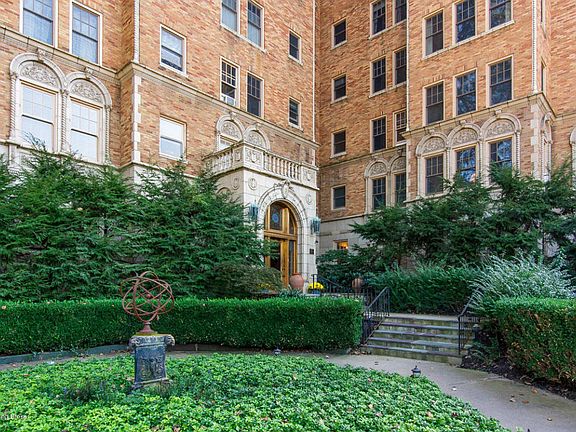 5th image of 2140 Bonnycastle Ave APT 6A