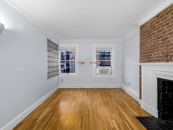 5th image of 207 W 16th St #2