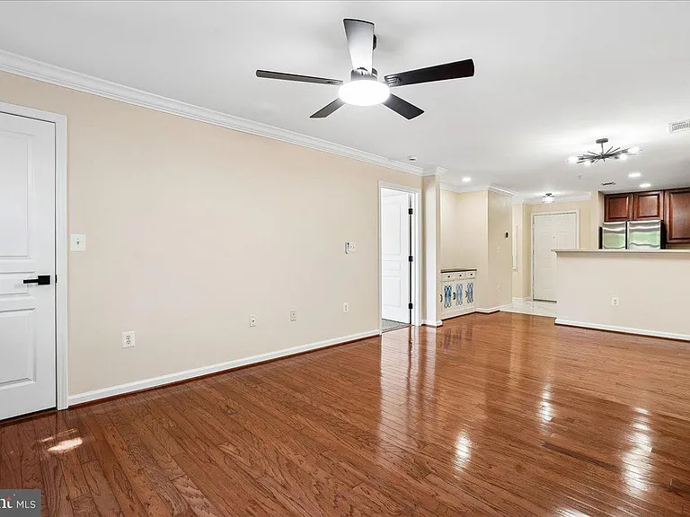 12001 Market St #T51 — Photo 14