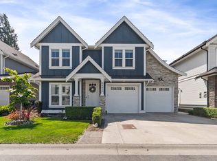 44410 Freshwater Dr, Chilliwack, BC V2R 6A3