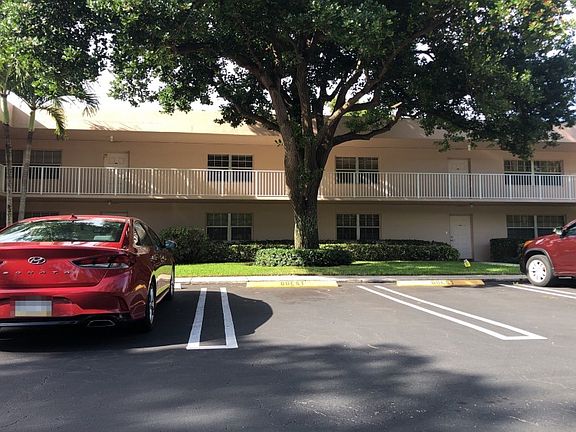 2nd image of 4221 W Palm Aire Dr APT 204