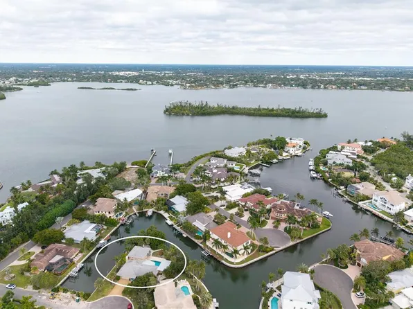 940 Siesta Key Pl, Sarasota, FL 34242