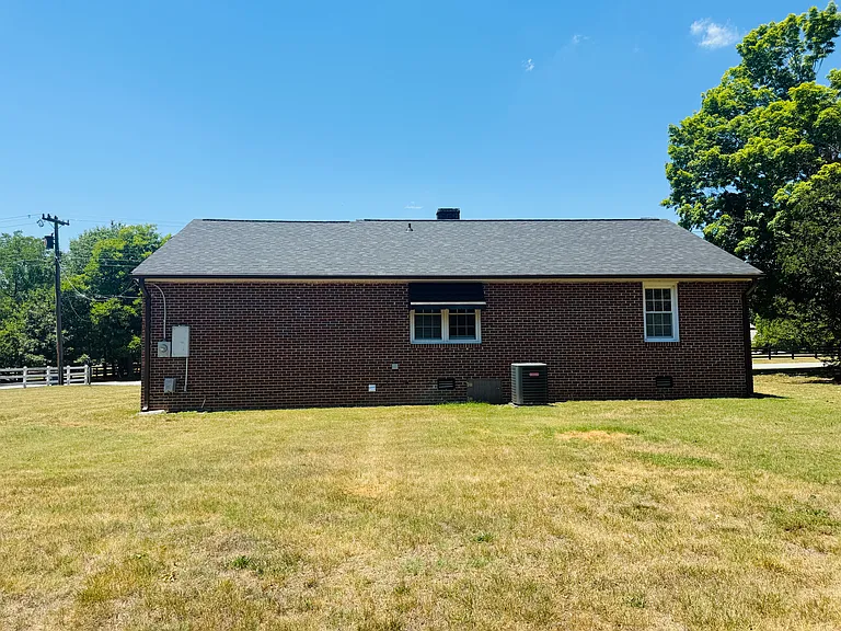3146 Pleasant Ridge Rd — Photo 8