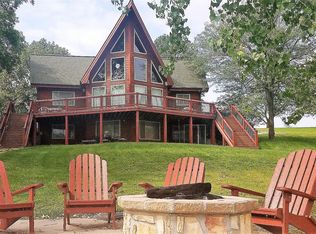 116 Lakeview Cir, Council Grove, KS 66846