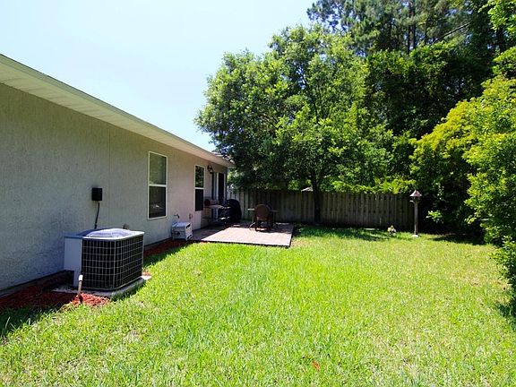 3rd image of 896 W Collinswood Dr