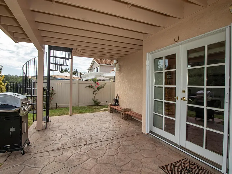 1553 Green Oak Rd — Photo 32