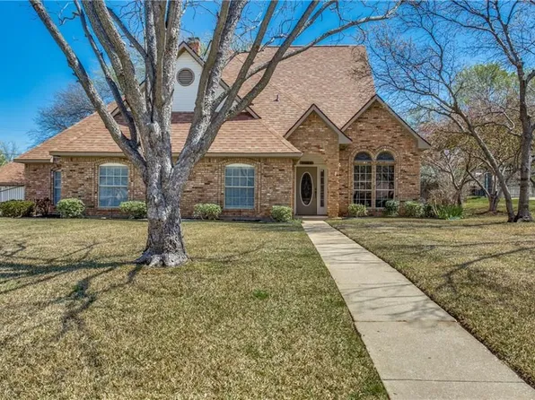 1141 Oak Bend Ln, Keller, TX 76248