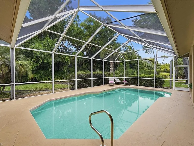 24750 Pennyroyal Dr — Photo 25