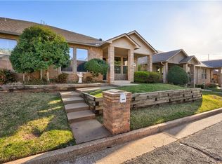 2025 Three Stars Rd, Edmond, OK 73034