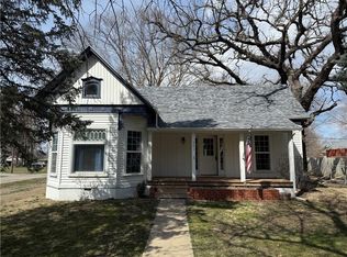 201 E 3rd St, Burlington Junction, MO 64428