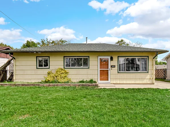 3323 176th Pl, Hammond, IN 46323